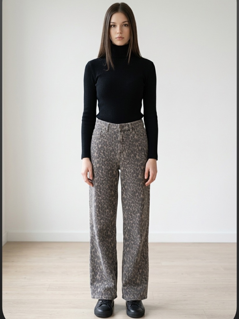 High-Rise Wide-Leg Leopard Print Pants in Gray